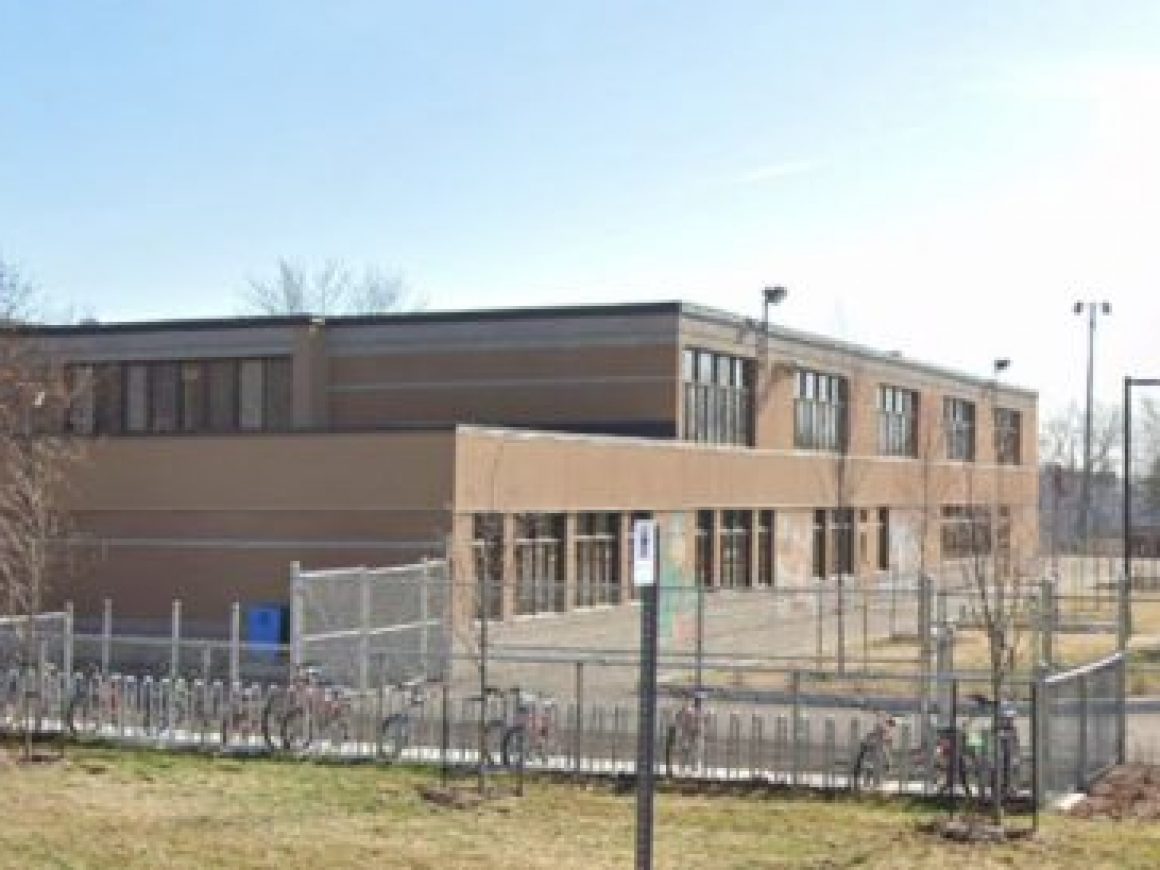 école Gaston-Pilon